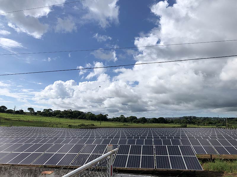 EnergÃa limpia y sostenible EnergÃa limpia y sostenible