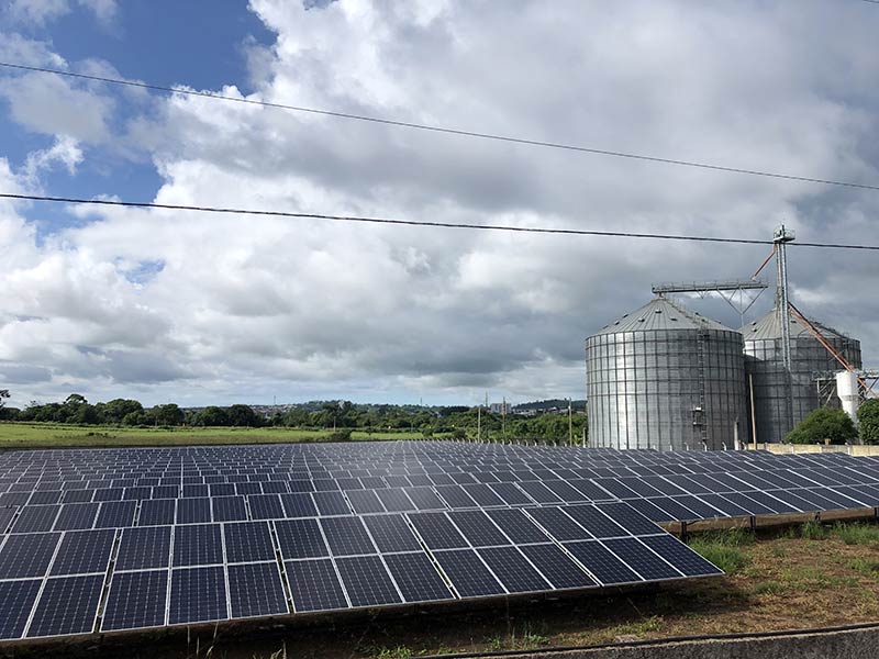 EnergÃa limpia y sostenible EnergÃa limpia y sostenible